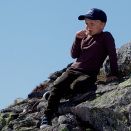 Prins Sverre Magnus på toppen av Litlefjell (Foto: Stian Lysberg Solum / NTB scanpix)